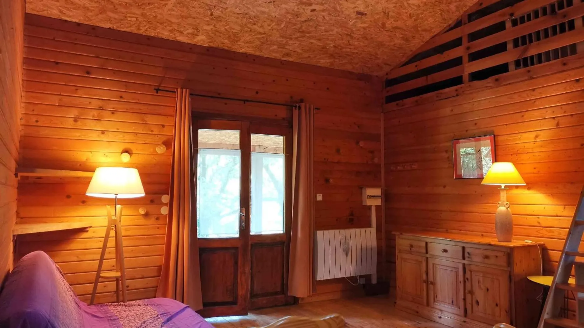 Chalet Orange - Piscine Partagee Darbres ゲストハウス